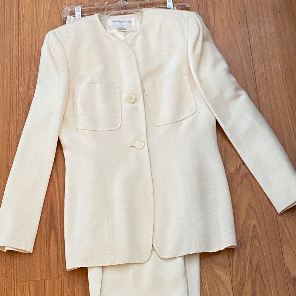 JONES NEW YORK vintage 2 pc suit